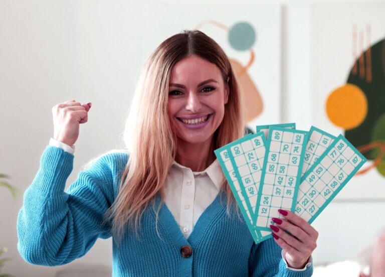 ballsup bingo girl